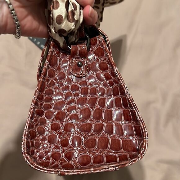 NWT Comely brown faux alligator handbag polka dot scarf that matches the lining - Picture 10 of 11